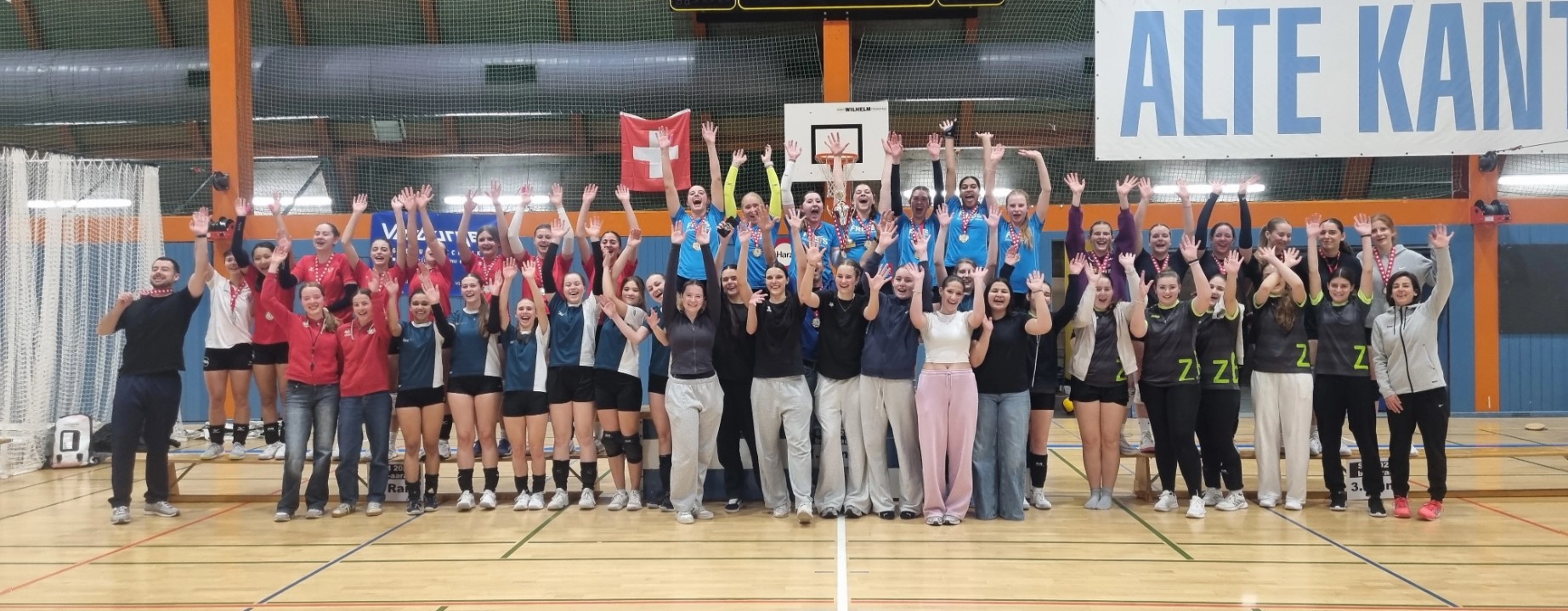 Volleyball schlussfoto.jpg